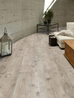 Klick-Laminat, Bobs Pine 51482 13 Klick-Laminat, Bobs Pine 51482 -Sweet Beteppiche Geschaft Saltum Laminat BobsPine mil5