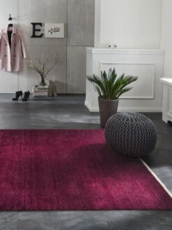 Flachgewebe-Teppich, Aubergine